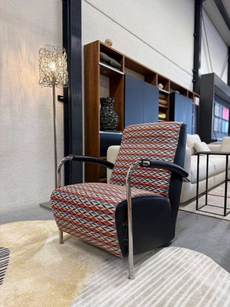 Leolux Scylla Fauteuil hoog Stof rood zwart stoel, Leolux, Info@leolux.nl, 75 tot 100 cm, Ophalen of Verzenden