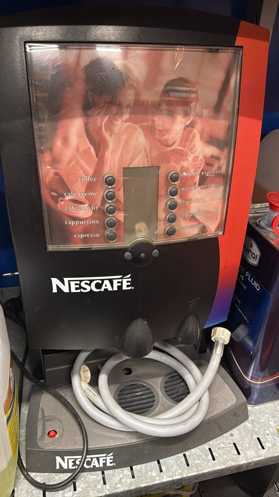 Nescafé Koffiemachine - Diverse Koffievariaties, Ophalen, Gebruikt, 10 kopjes of meer, Koffiemachine