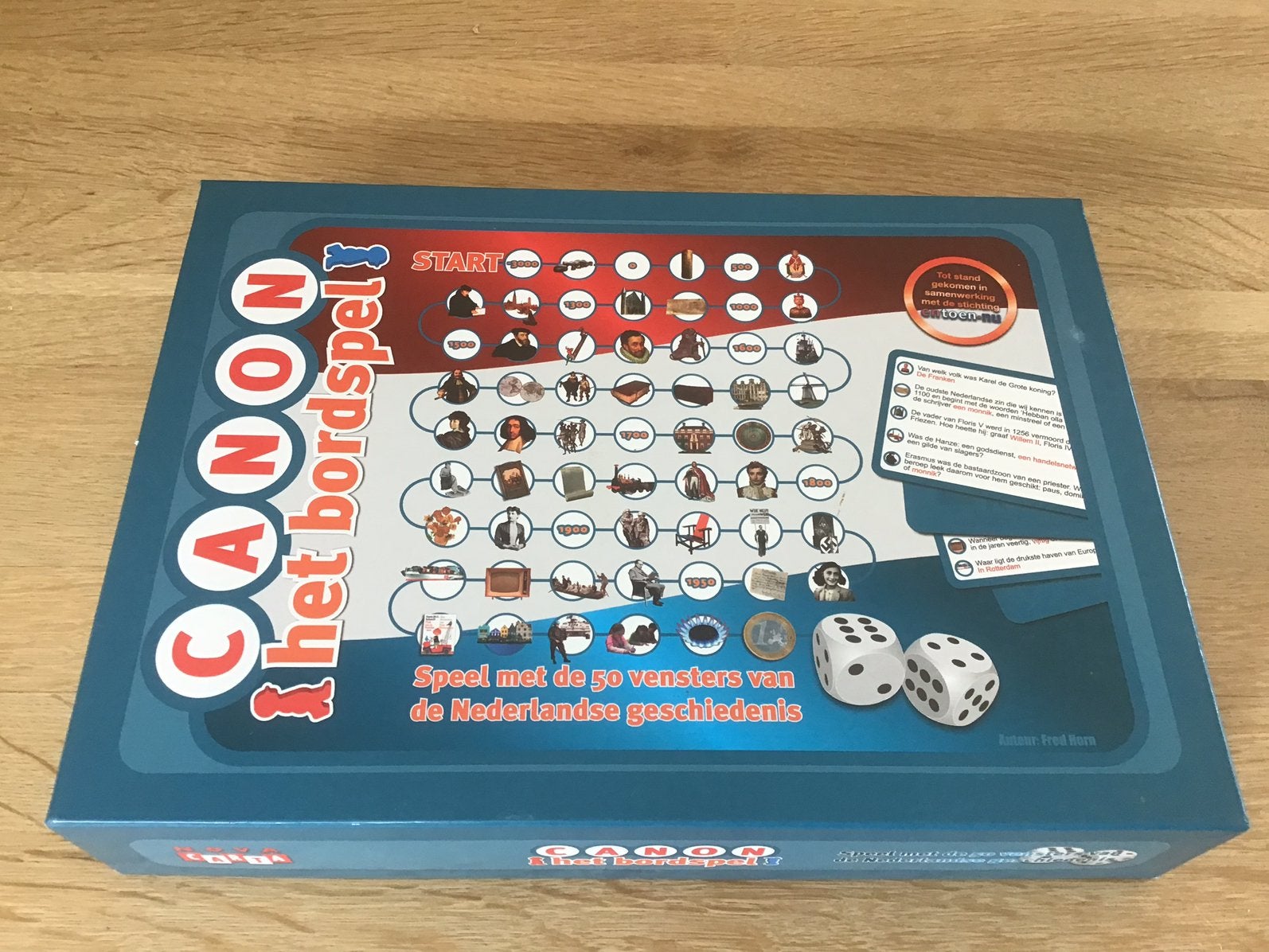Canon, het bordspel, Ophalen of Verzenden, Zo goed als nieuw