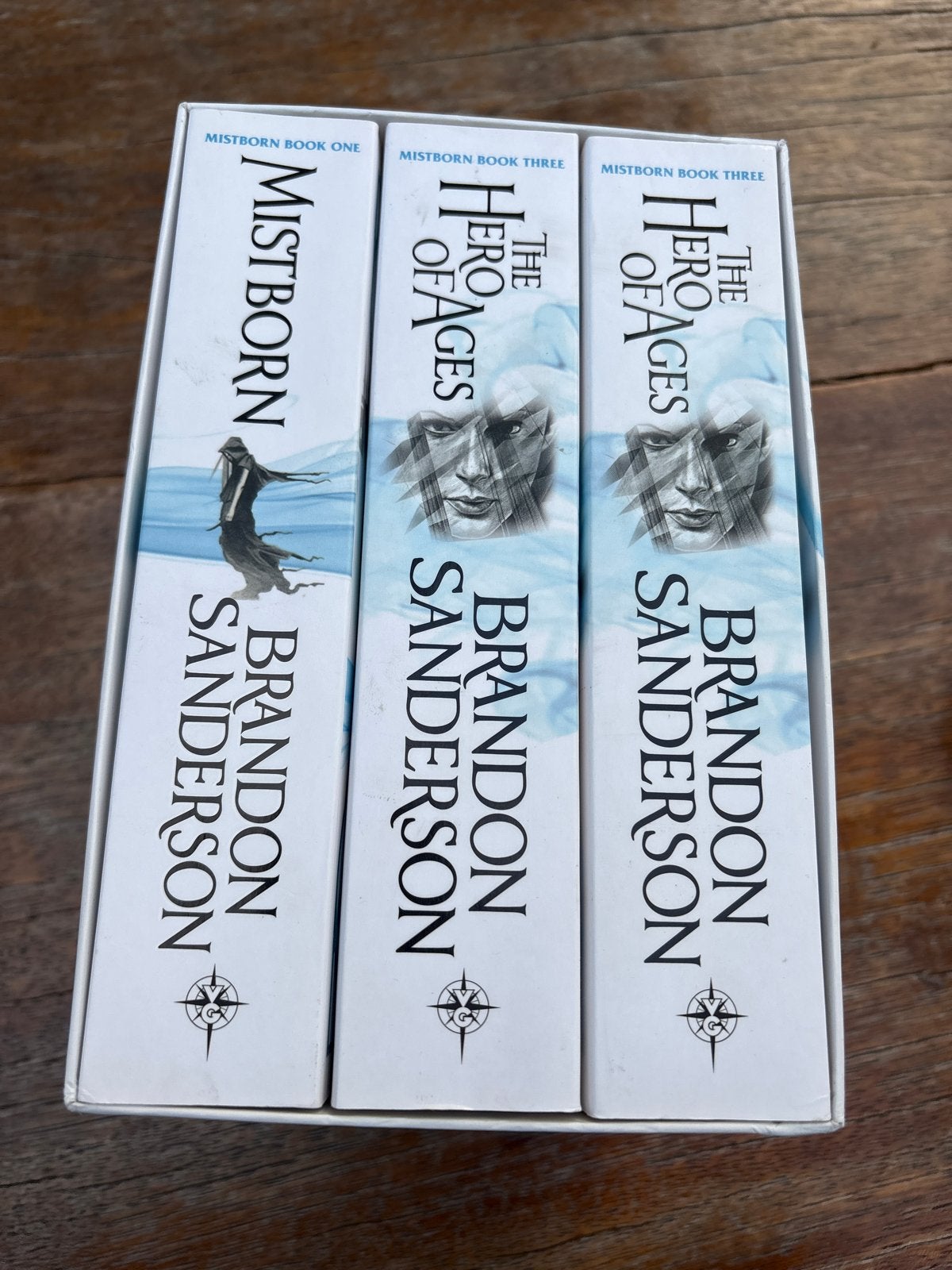 Mistborn Trilogie Boxset - Brandon Sanderson, Boeken, Fantasy, Zo goed als nieuw, Ophalen