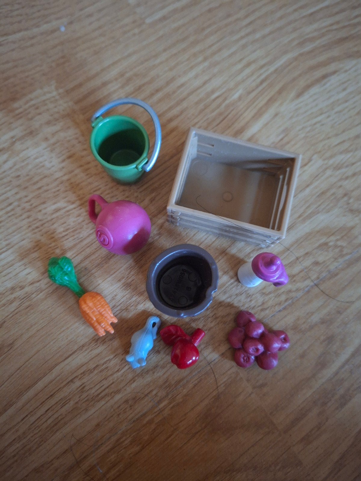 Allemaal mini spulletjes voor schleich, Ophalen of Verzenden, Zo goed als nieuw