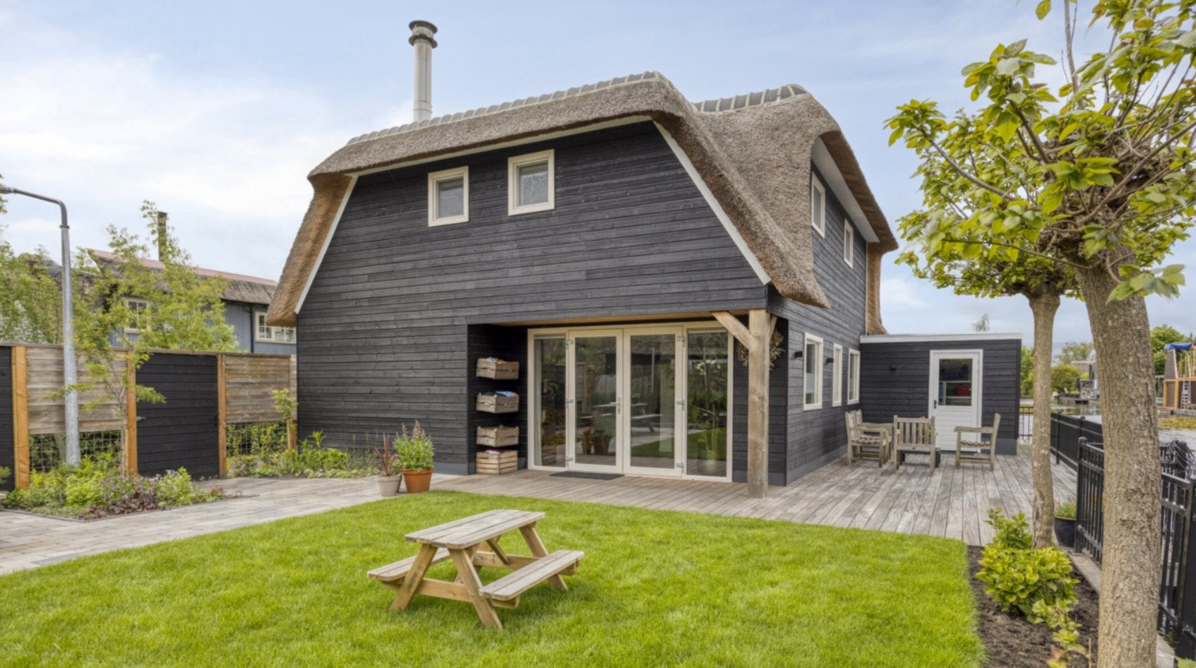 “Recreatie” woning te koop Moordrecht., Huizen en Kamers, Huizen te koop, 149 m², 200 tot 500 m², Vrijstaande woning, Zuid-Holland