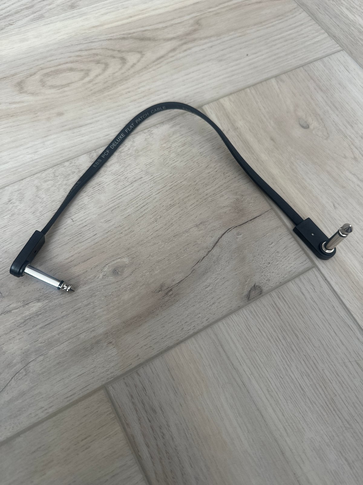 EBS PCF Deluxe Flat Patch Kabel - Zo goed als nieuw, Ophalen of Verzenden, Zo goed als nieuw, Instrument