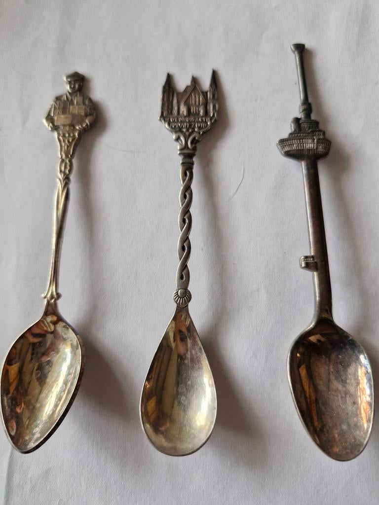 Te koop lepeltjes van Rotterdan en ter meulen 35 jaar, Ophalen of Verzenden