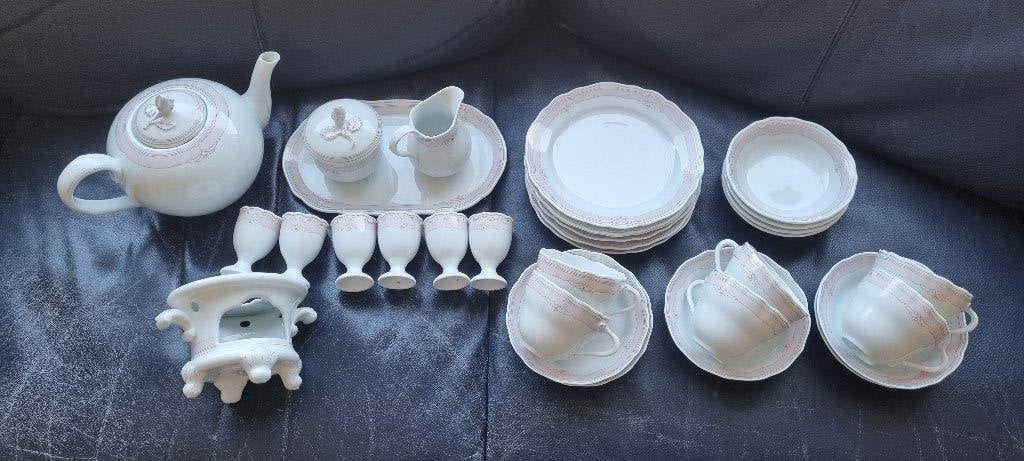 Servies van Hutschenreuther - Maria Theresia - 58 items, Ophalen, Overige merken, Klassiek, Zo goed als nieuw