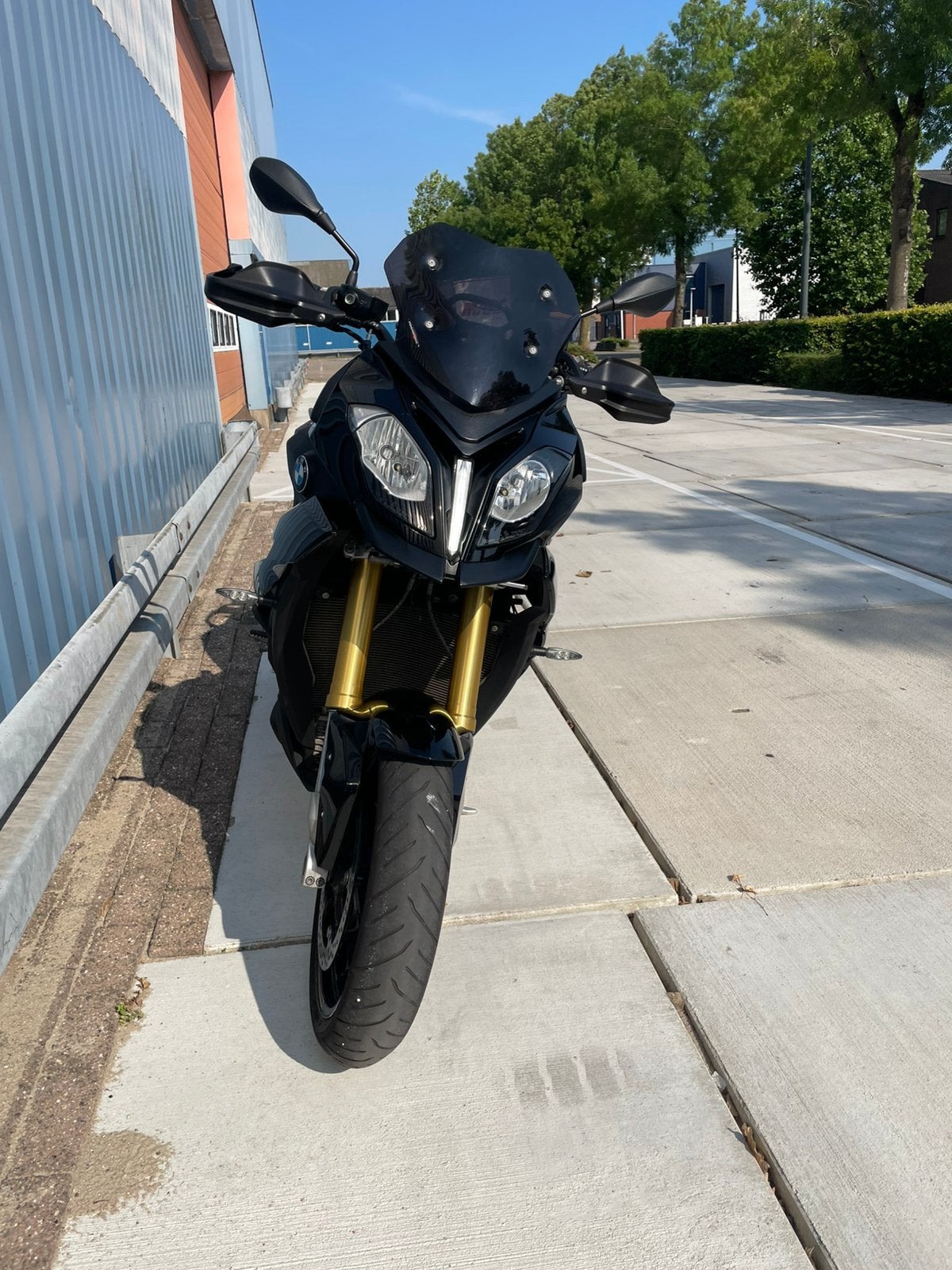 BMW S1000XR TRIPLE BLACK (BJ 2019), Occasion, 4 cilinders, Motorrijbewijs A, Handvatverwarming