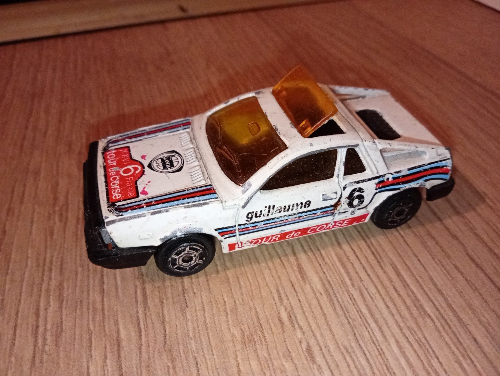 Majorette Lancia Monte Carlo 1:50 - Rally Auto, Hobby en Vrije tijd, Modelauto's | 1:50, Ophalen of Verzenden, Gebruikt, Auto