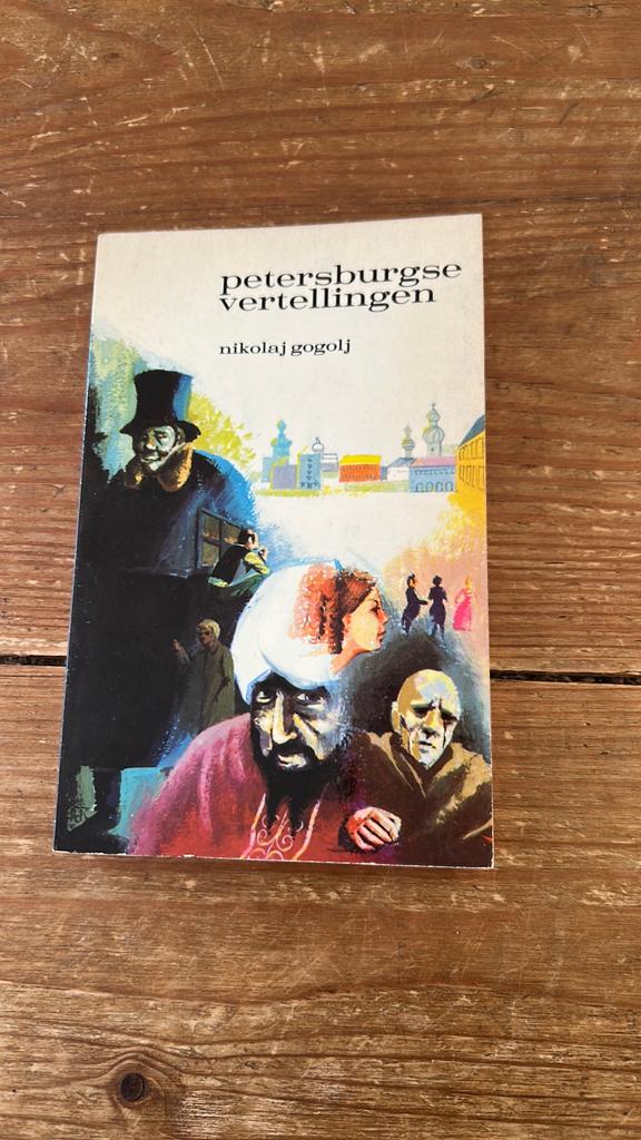 Nikolaj Gogolj Petersburgse vertellingen, Boeken, Ophalen of Verzenden, Zo goed als nieuw