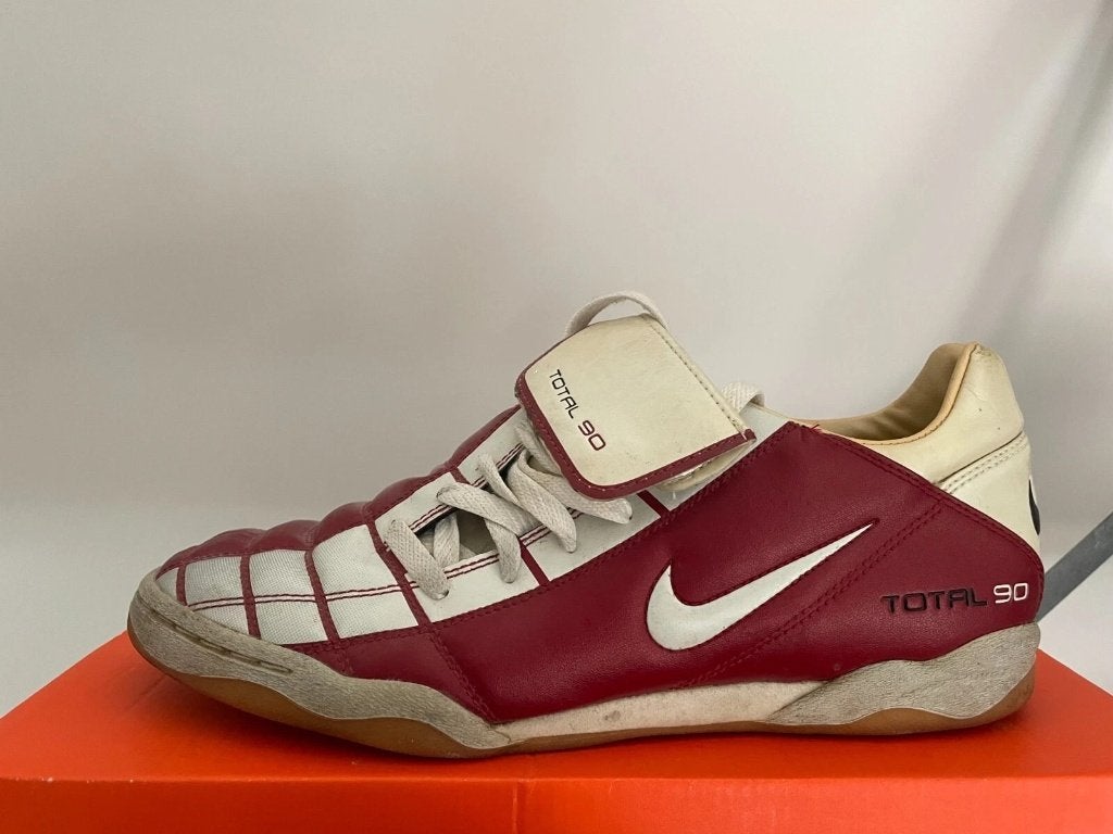 nike red white t90 365 air max ndoor trainers r10 ronaldinho, Gebruikt, Maat XS of kleiner, Schoenen, Ophalen of Verzenden