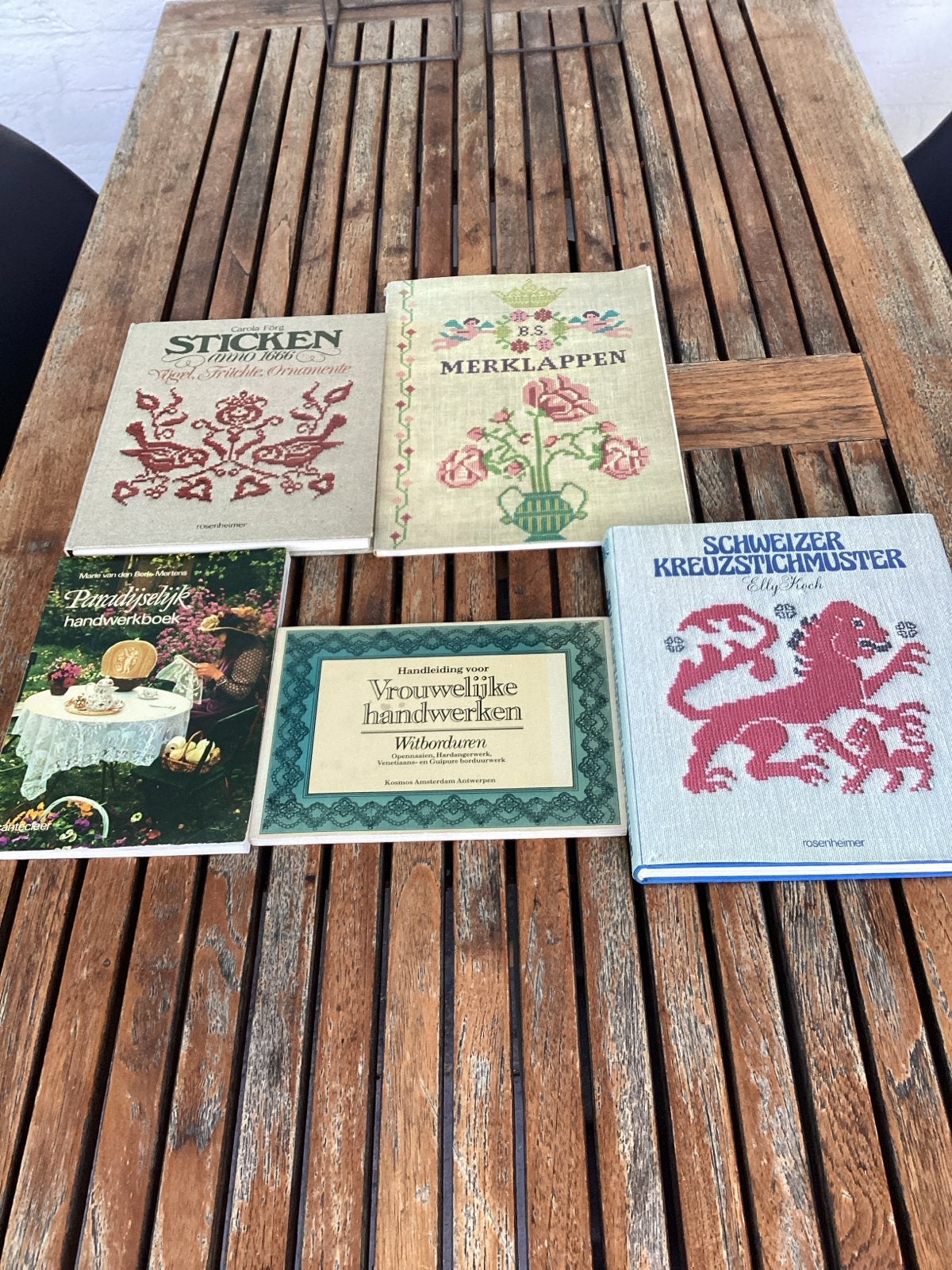 6 Handwerkboeken: Borduren, Witborduren, Kruissteek, Ophalen, Gebruikt, Handborduren, Patroon