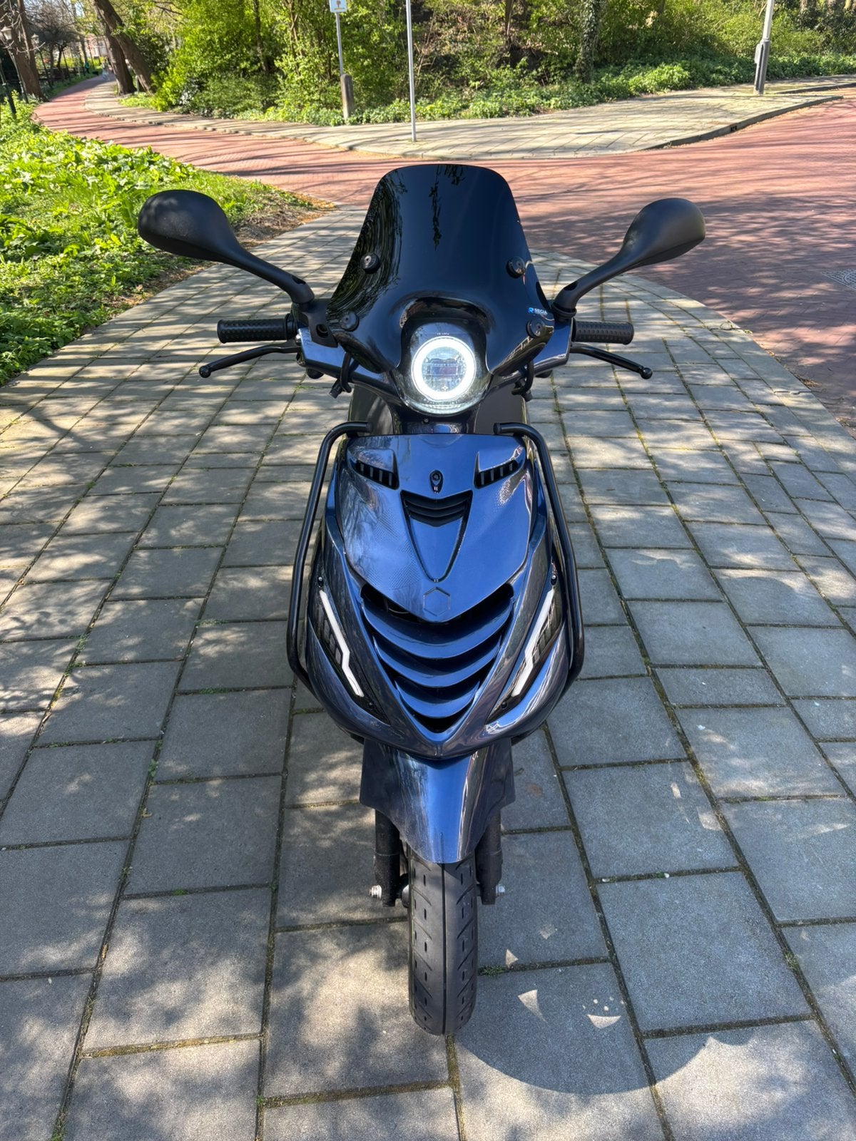 Piaggio Zip E4 2020 Midnight Blue, Fietsen en Brommers, Scooters | Piaggio, Zo goed als nieuw, Zip, Benzine, Ophalen