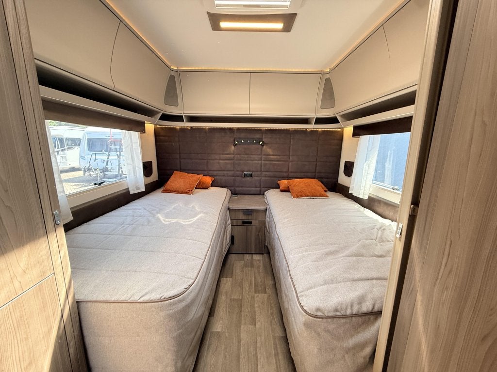 Kabe Royal 560 GLE KS, Caravans en Kamperen, Rondzit, Oven, Bedrijf, Kabe