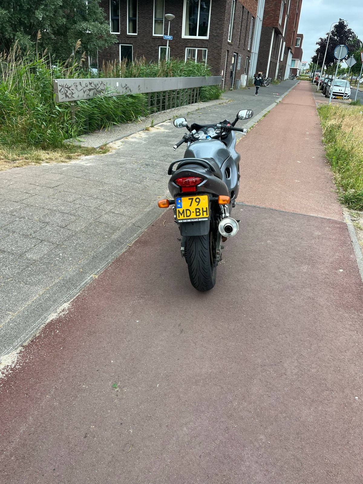 Suzuki GSX750F - Opknapper of voor onderdelen, 750 cc, 4 cilinders, Motorrijbewijs A, Gebruikt