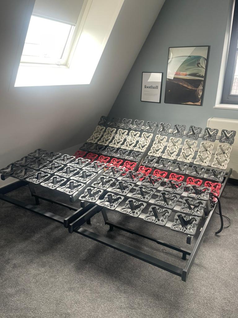 Eletrische verstelbare bedbodem, Ophalen, Eenpersoons, Overige materialen, 90 cm