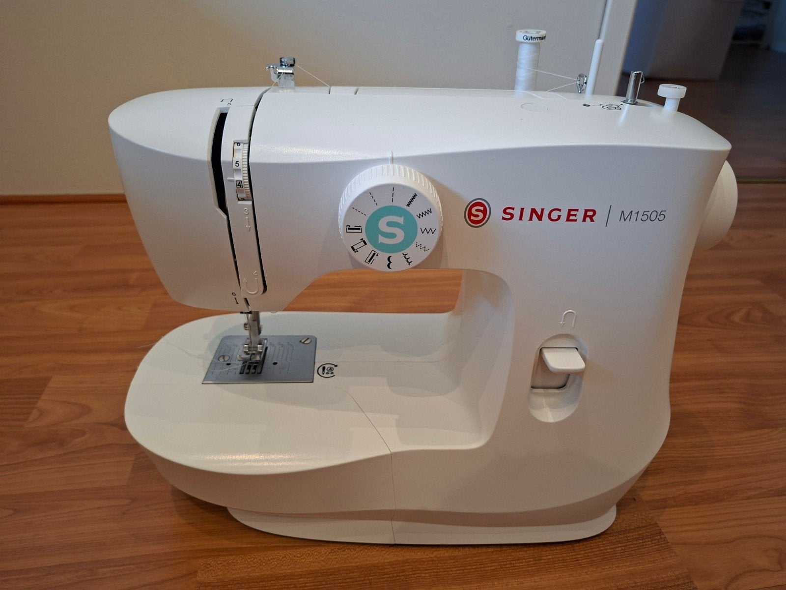 Singer Naaimachine M1505 nieuw (paar x gebruikt), Ophalen, Nieuw, Naaimachine, Singer