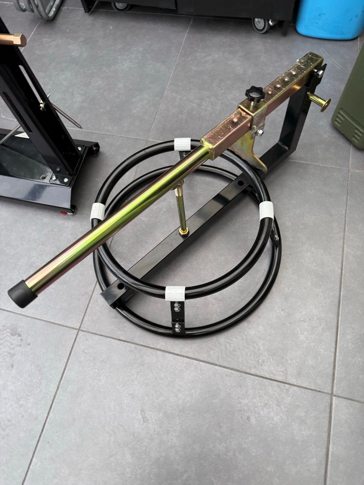 Motorband demonteer en balanceer apparaat, Ophalen, Gebruikt