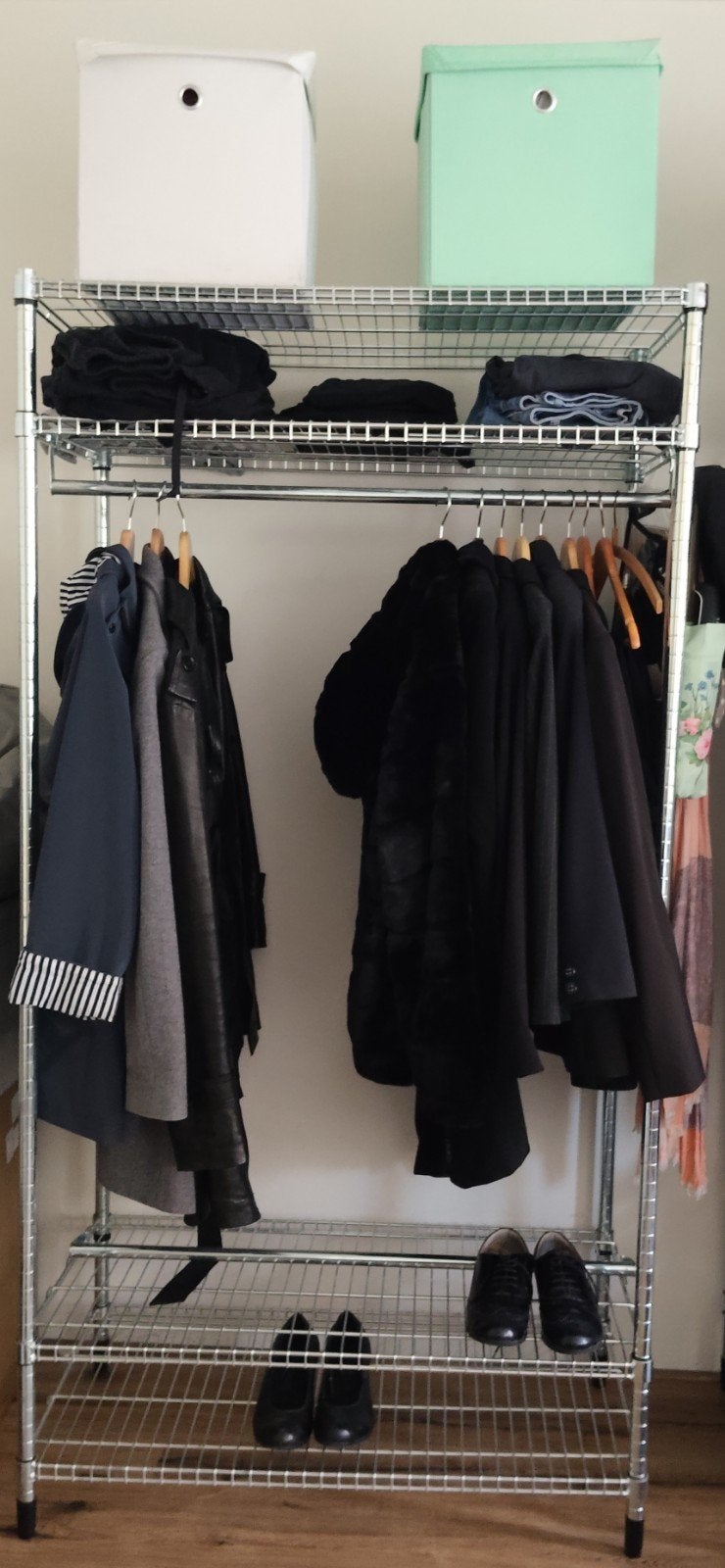 Clothing Rack with Shelves -  kledingrek, Huis en Inrichting, Gebruikt, Met plank(en), Metaal, 150 tot 200 cm