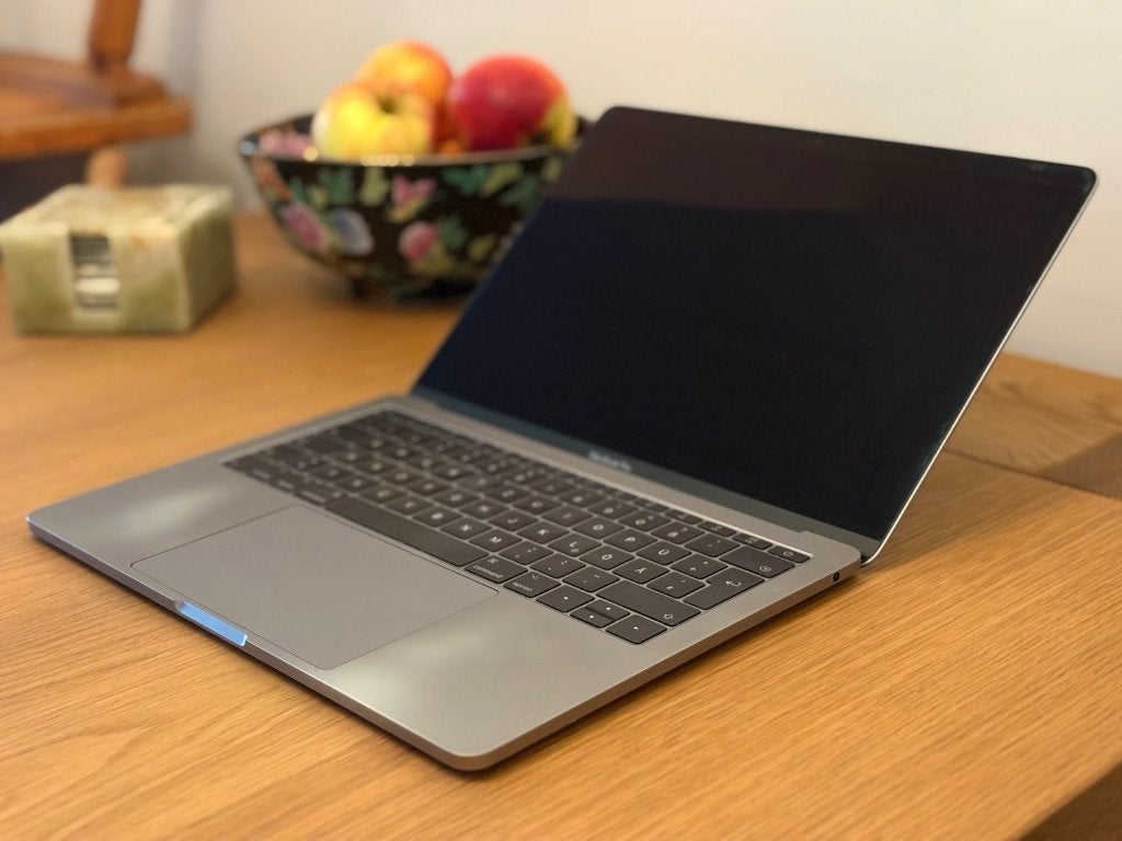 MacBook Pro A1708 – defect / ter reparatie, Gebruikt, 2 tot 3 Ghz, Qwerty, 13 inch