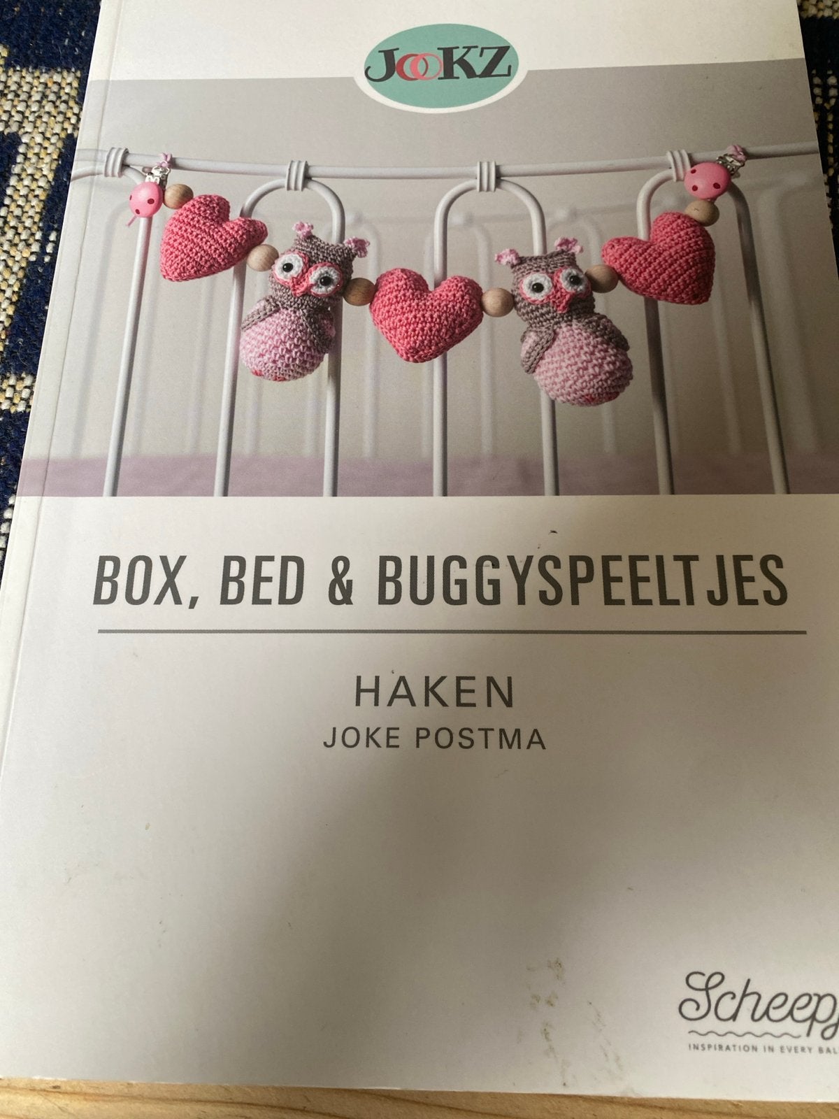 Box, Bed & Buggyspeeltjes Haken - Joke Postma, Boeken, Ophalen of Verzenden, Zo goed als nieuw, Breien en Haken, Geschikt voor kinderen
