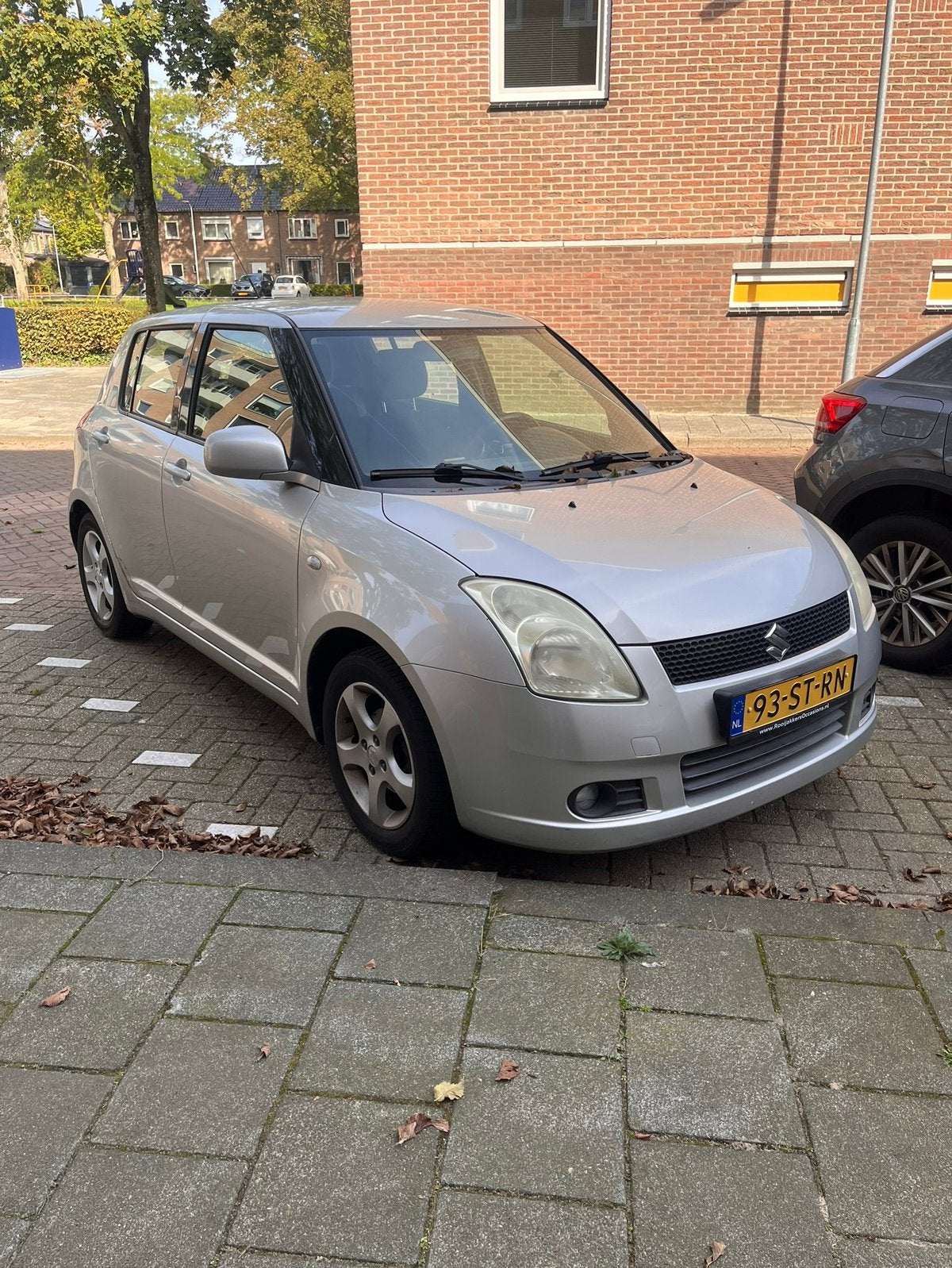 Suzuki Swift 1.3 5DRS 2006 Grijs, Auto's, Voorwielaandrijving, 40 €/maand, 965 kg, 400 kg