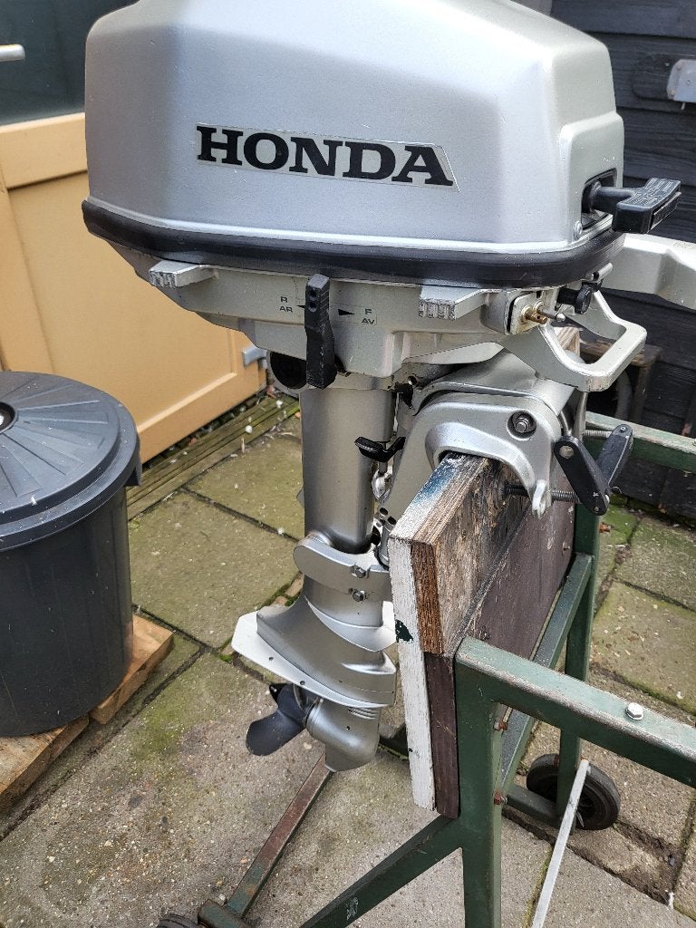 buitenboordmotor honda 5 pk viertakt kortstaart, Ophalen, Gebruikt, 5 tot 10 pk, Viertaktmotor
