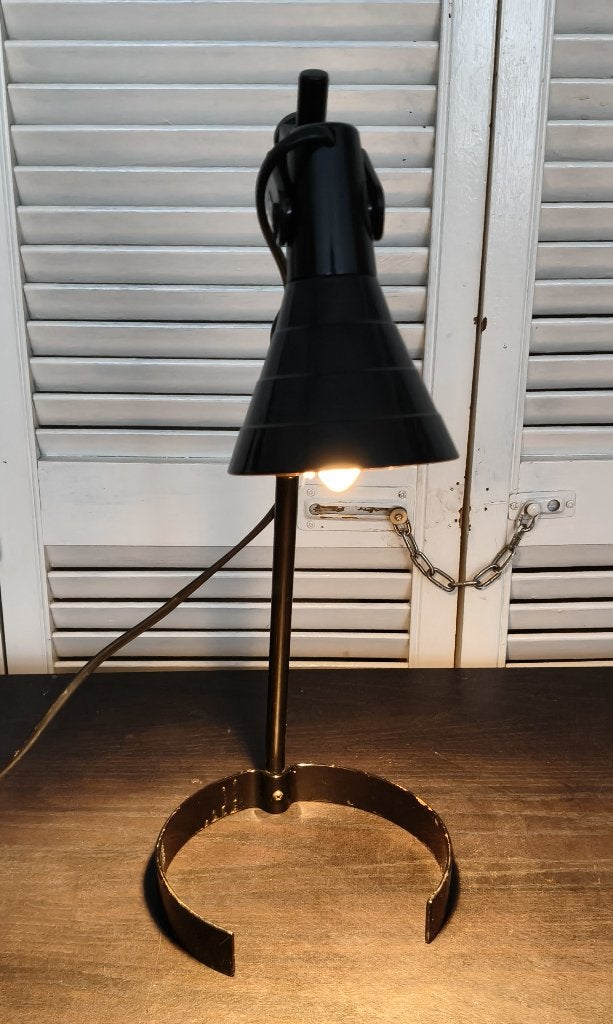 Ikea bureaulamp Lagra zwart verstelbaar gebruikt € 10,00, Bureaulamp, Ophalen of Verzenden, Zwart, IKEA