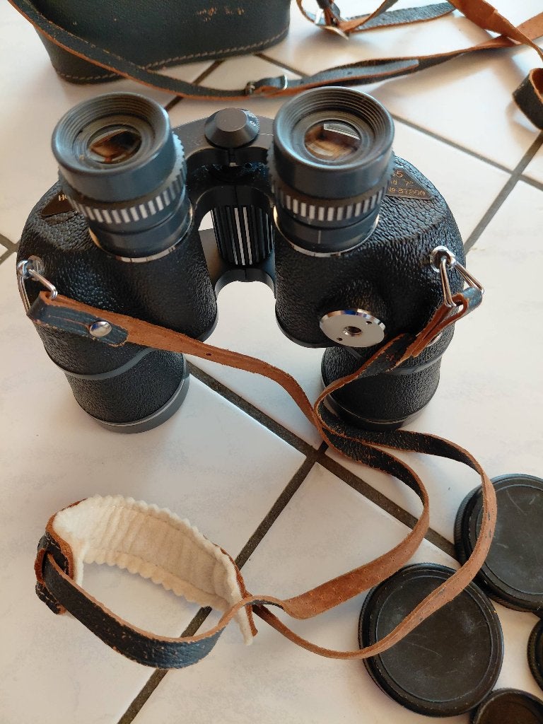 Vintage verrekijkers met leren tas, Audio, Tv en Foto, Optische apparatuur | Verrekijkers, Ophalen, Zo goed als nieuw, Overige typen