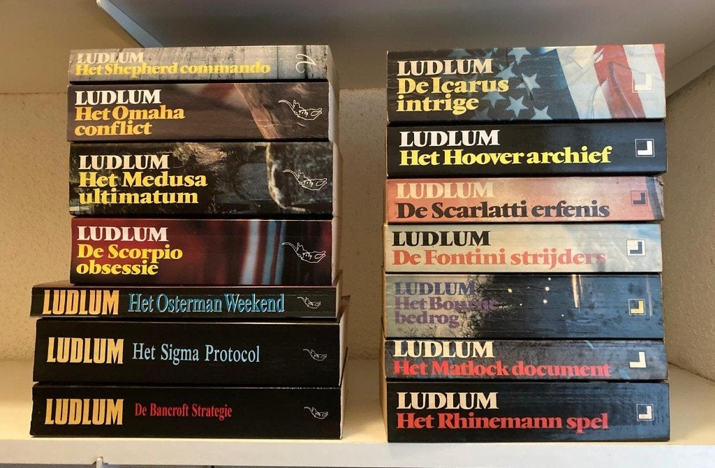 Diverse ludlum boeken, Ophalen of Verzenden, Gelezen, Robert Ludlum