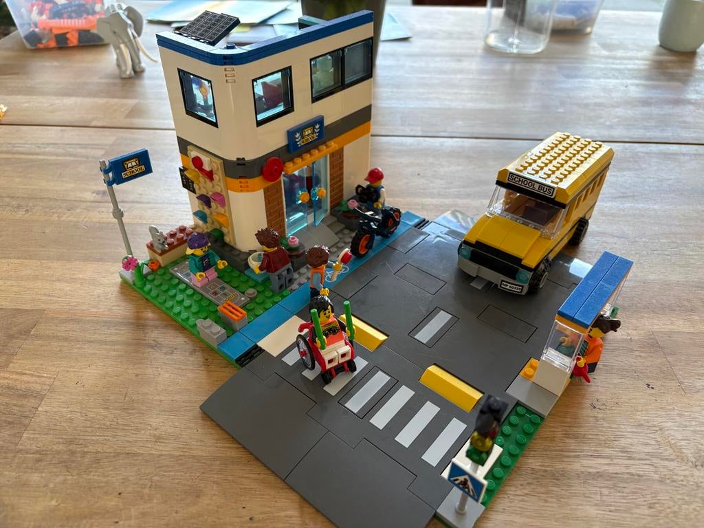 Lego City School 60329, City, Lego, Ophalen of Verzenden, Zo goed als nieuw