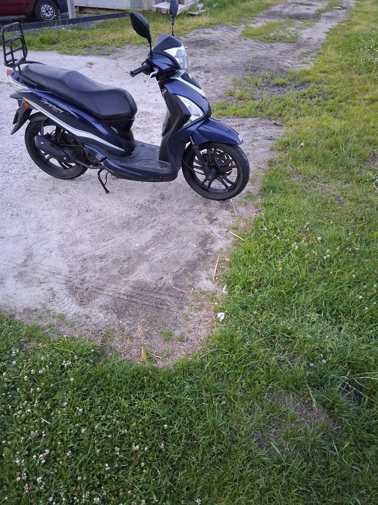 Sym Symphony Scooter  met kenteken, Fietsen en Brommers, Scooters | SYM, Gebruikt, Overige modellen, Maximaal 45 km/u, Benzine