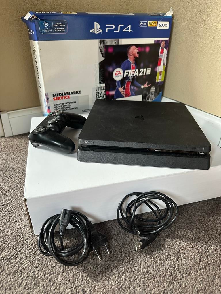 Playstation 4 (PS4) Slim 500GB met controller en doos, Spelcomputers en Games, Spelcomputers | Sony PlayStation 4, Ophalen of Verzenden