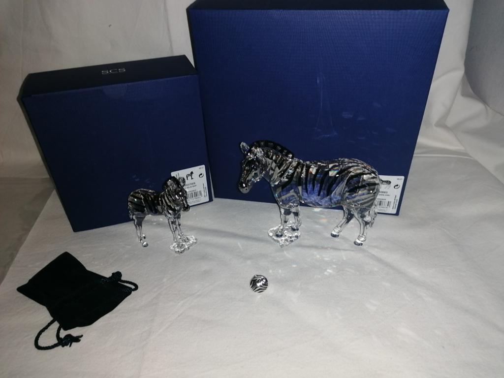 Swarovski zebra met jong, Verzamelen, Swarovski, Ophalen of Verzenden, Figuurtje
