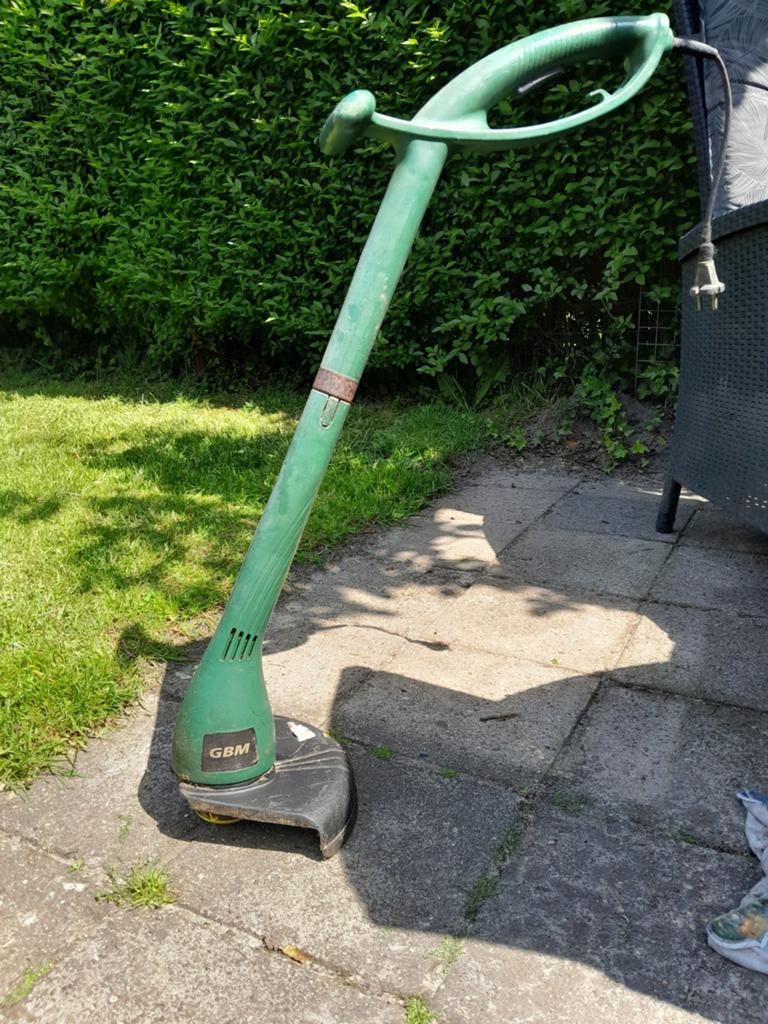 GBM Elektrische Grastrimmer - Gebruikt, Tuin en Terras, Ophalen of Verzenden, 30 tot 50 cm, Elektrisch, Gebruikt