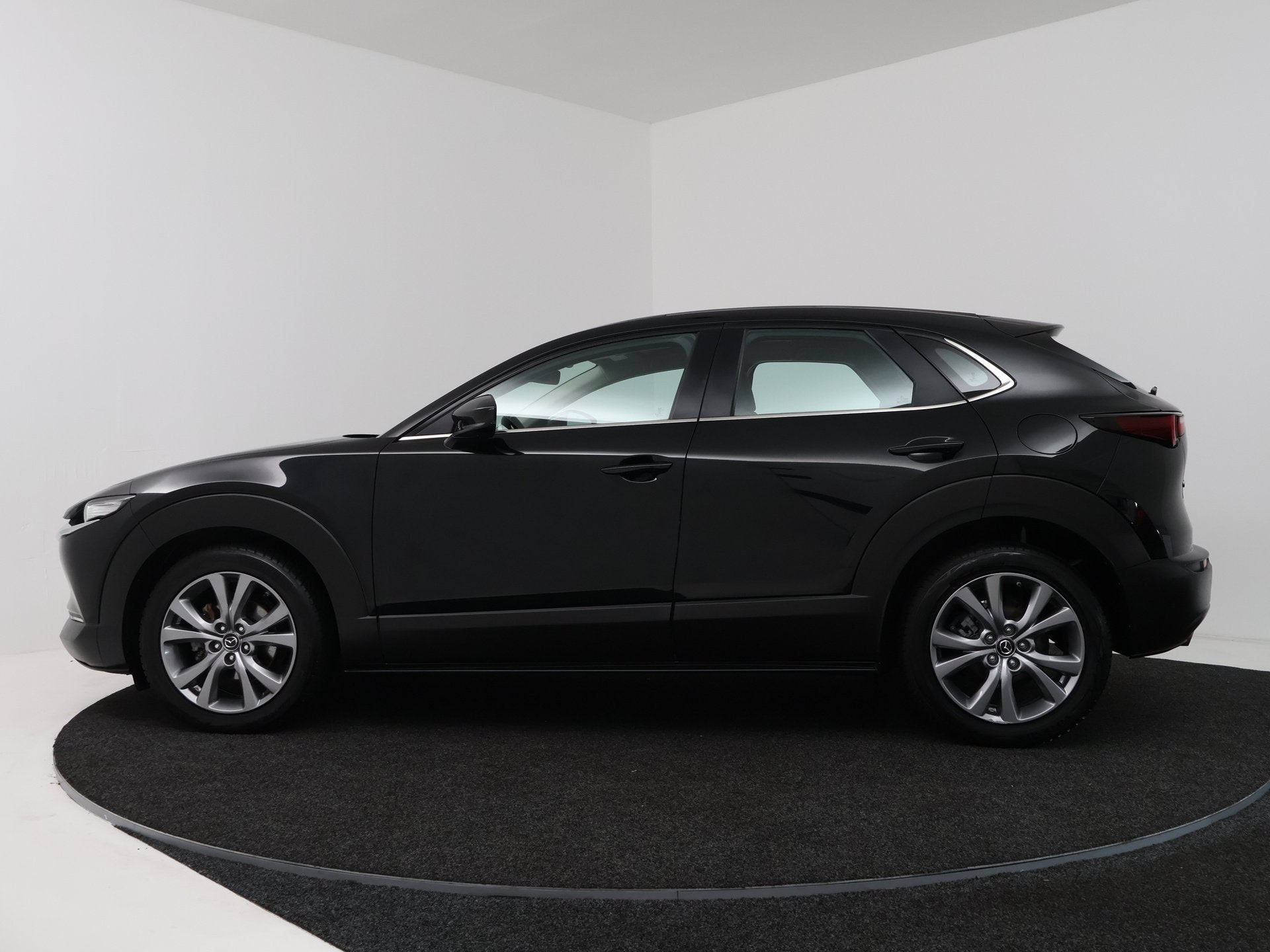 Mazda CX-30 2.0 e-SkyActiv-X M Hybrid Luxury Limited | 360 C, Gebruikt, Zwart, Leder, Bedrijf