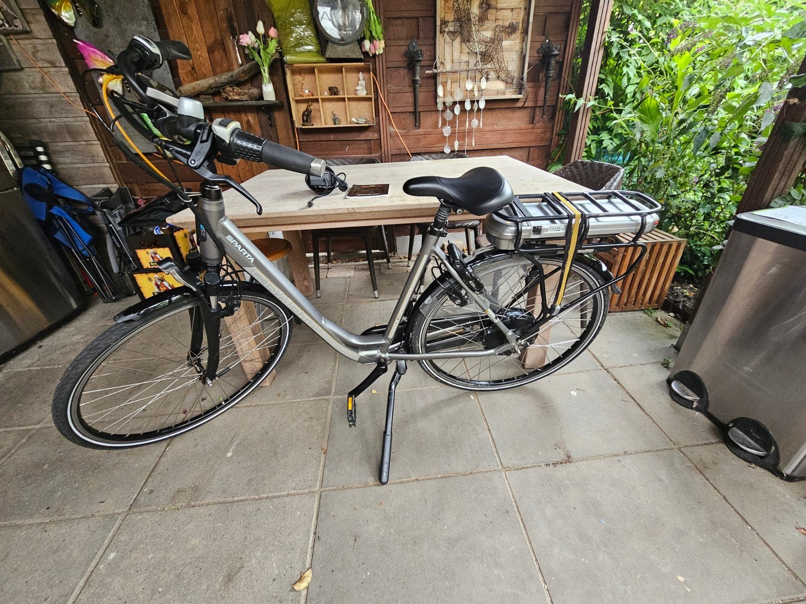 Elektrische Sparta damesfiets - Echt zo goed als nieuw., 51 tot 55 cm, Ophalen, Zo goed als nieuw, Overige merken
