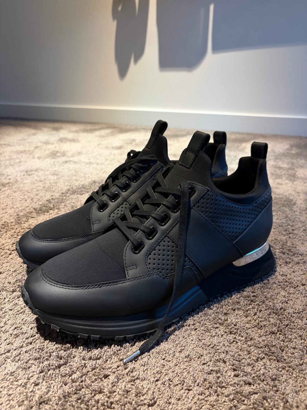 Mallet London Popham Sneakers Zwart Maat 45 (ONGEDRAGEN), Kleding | Heren, Schoenen, Ophalen of Verzenden, Zo goed als nieuw, Zwart