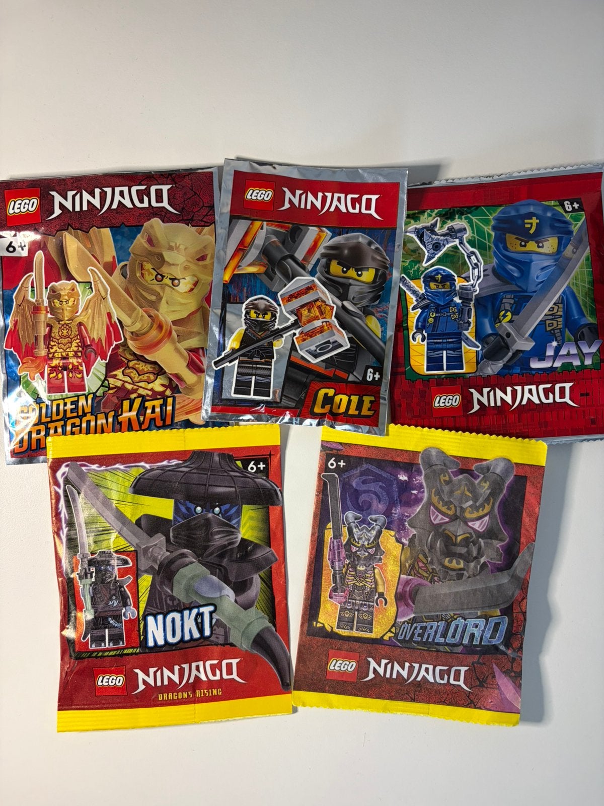 Sealed Lego Ninjago minifigure lot - 5 stuks, Kinderen en Baby's, Lego, Nieuw, Ophalen of Verzenden, Minifiguur