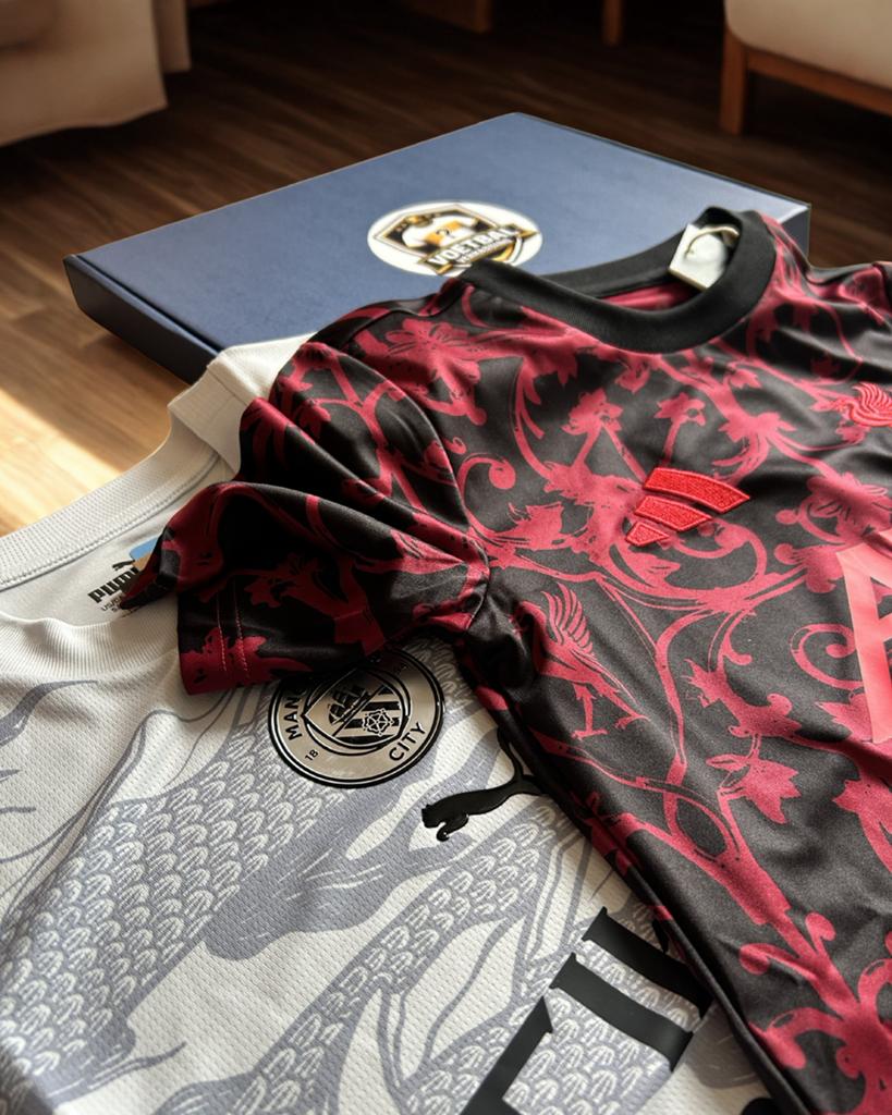 Gratis bezorgd Sneek | Mystery Voetbalshirt, Verzenden, Nieuw, Shirt