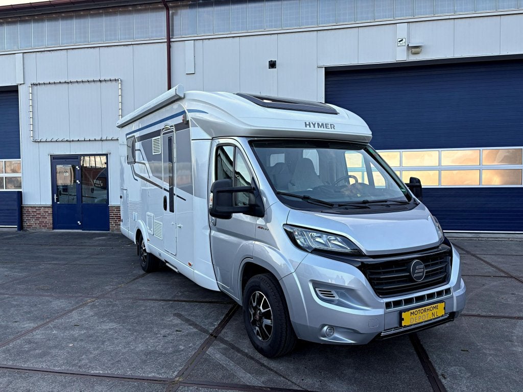 Hymer Tramp 598 GL Euro 6|6.99 m|Ambition, Caravans en Kamperen, Chemisch toilet, Standaard zit, Ringverwarming, Fiat