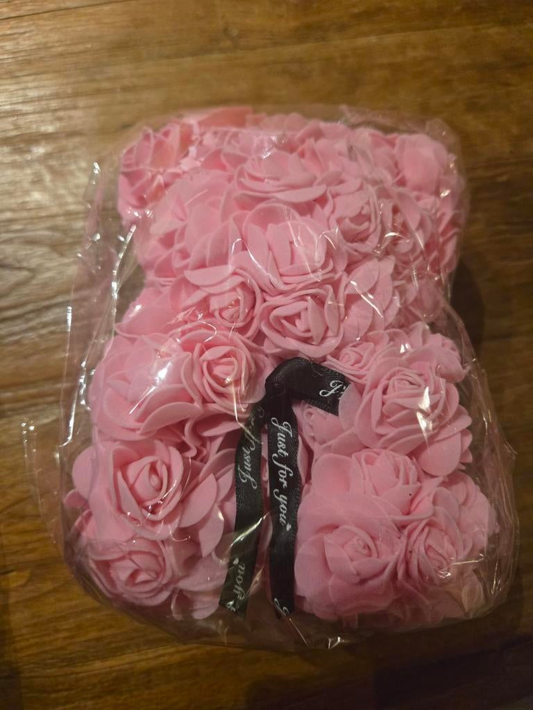 Superschattig Beertje Roze Rozenblaadjes, Ophalen of Verzenden, Nieuw