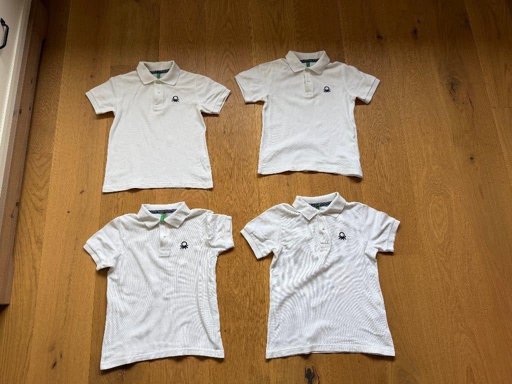 4 x polo wit maat 122 Benetton, Kinderen en Baby's, Kinderkleding | Maat 122, Ophalen, Zo goed als nieuw, Shirt of Longsleeve