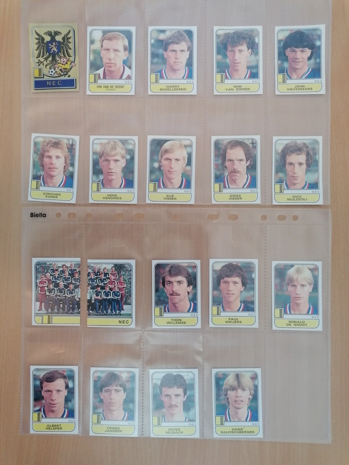 Panini Voetbal 82 NEC compleet., Ophalen of Verzenden, Zo goed als nieuw, Overige binnenlandse clubs, Poster, Plaatje of Sticker