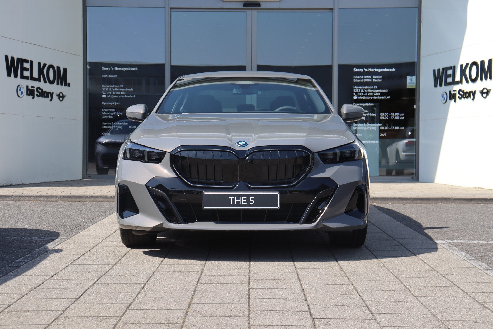 BMW 5 Serie 530e M Sport Automaat / Trekhaak / M Sportonders, Auto's, Automaat, Achterwielaandrijving, Zwart, 4 cilinders