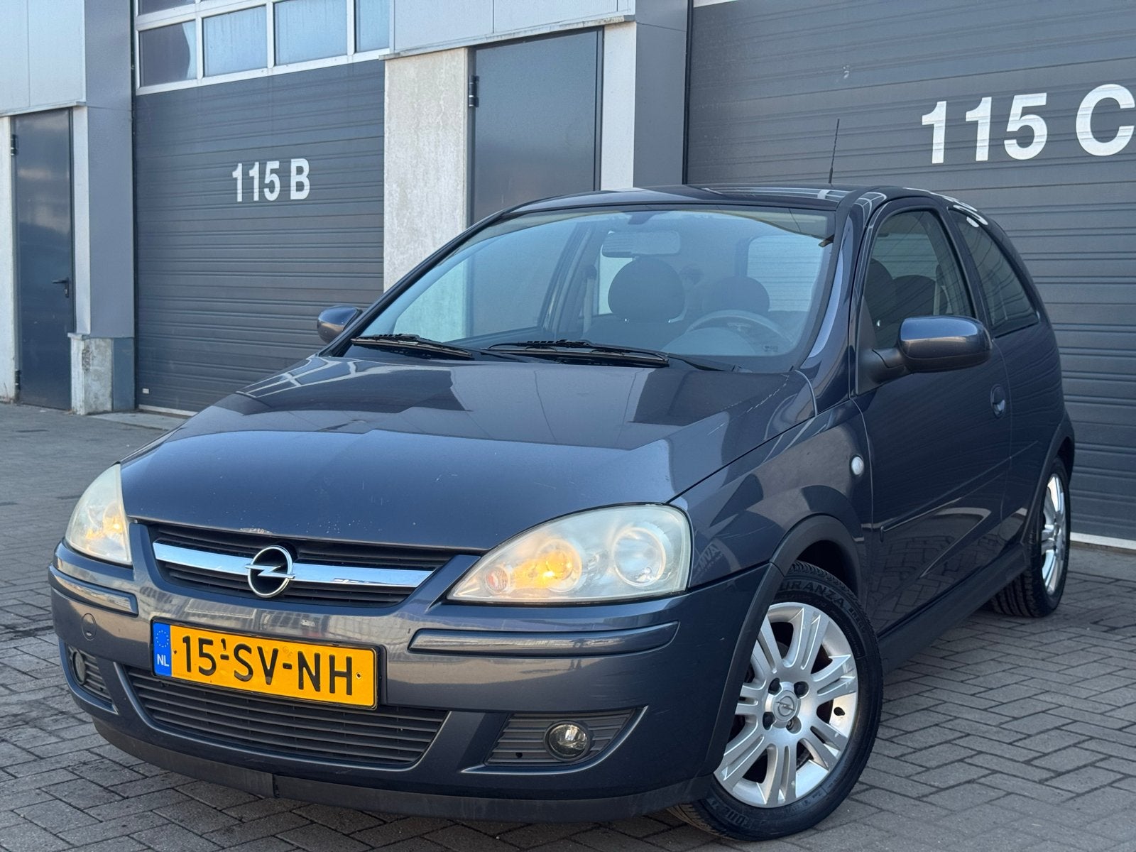 Opel Corsa 1.2 |Twinport | 2006 | Grijs | Nette staat, Auto's, Opel, Voorwielaandrijving, 4 cilinders, 1229 cc, Origineel Nederlands