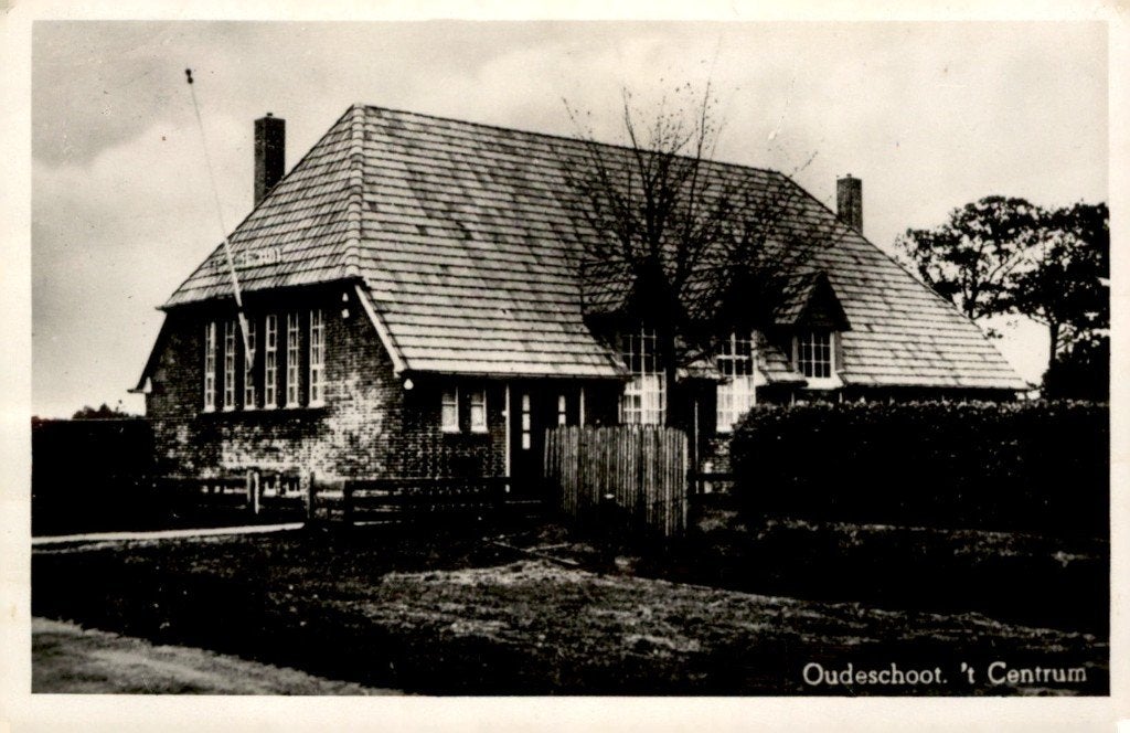 Oudeschoot 't Centrum # 237, Verzenden, 1940 tot 1960, Gelopen, Friesland