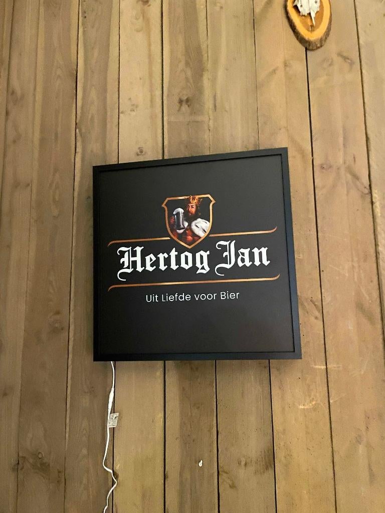 Lichtbak Hertog Jan bier logo reclamebord, 50x50cm verlicht, Ophalen of Verzenden, Nieuw, Reclamebord
