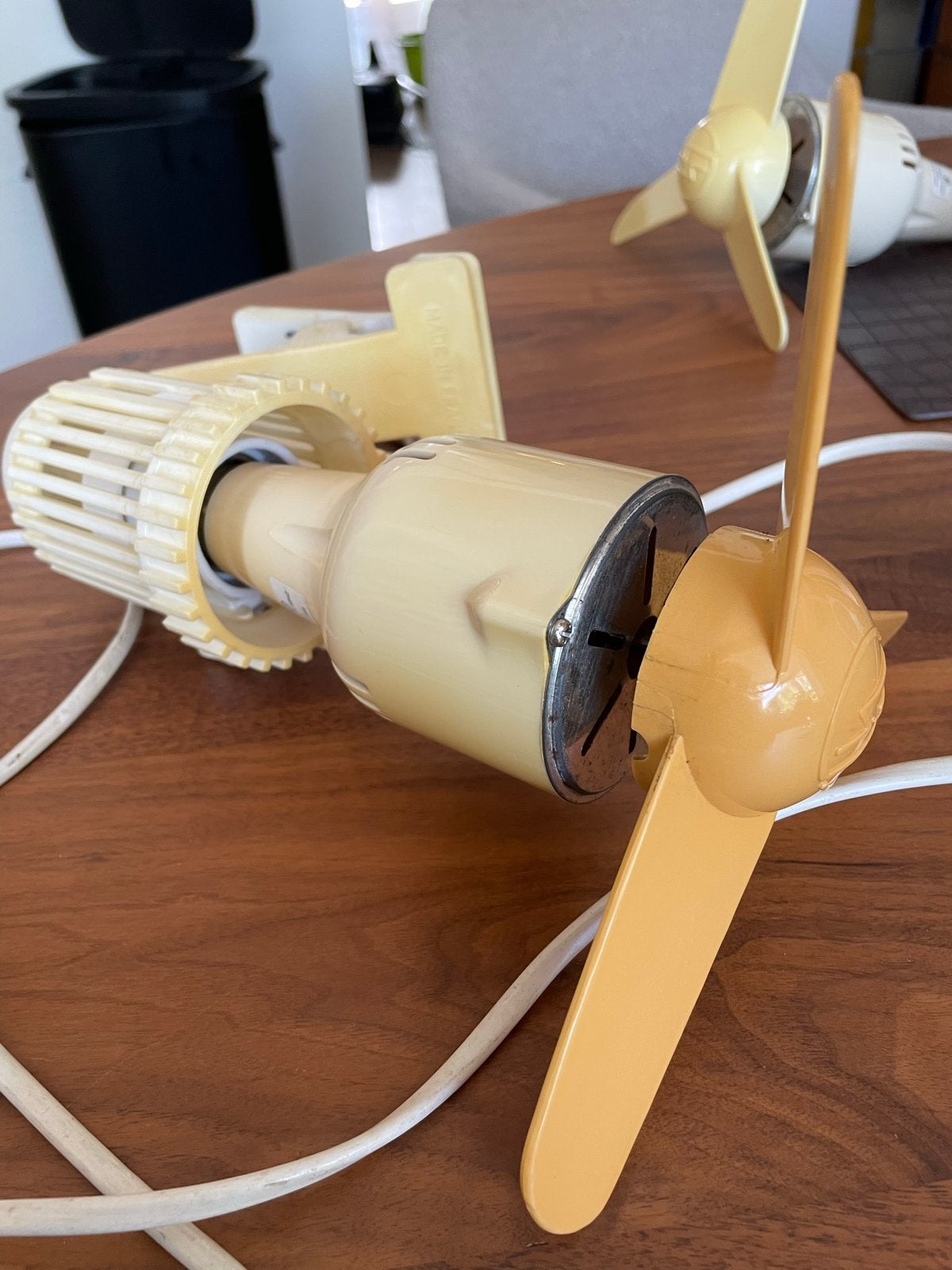 Vintage ventilator met klem - Made in Hong Kong, Gebruikt, Ophalen of Verzenden, A, Overige