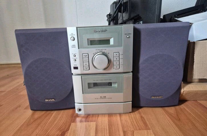 Sharp XL-530H met cd/casette/radio en 2 speakers, Ophalen, Gebruikt, Cassettedeck, Microset