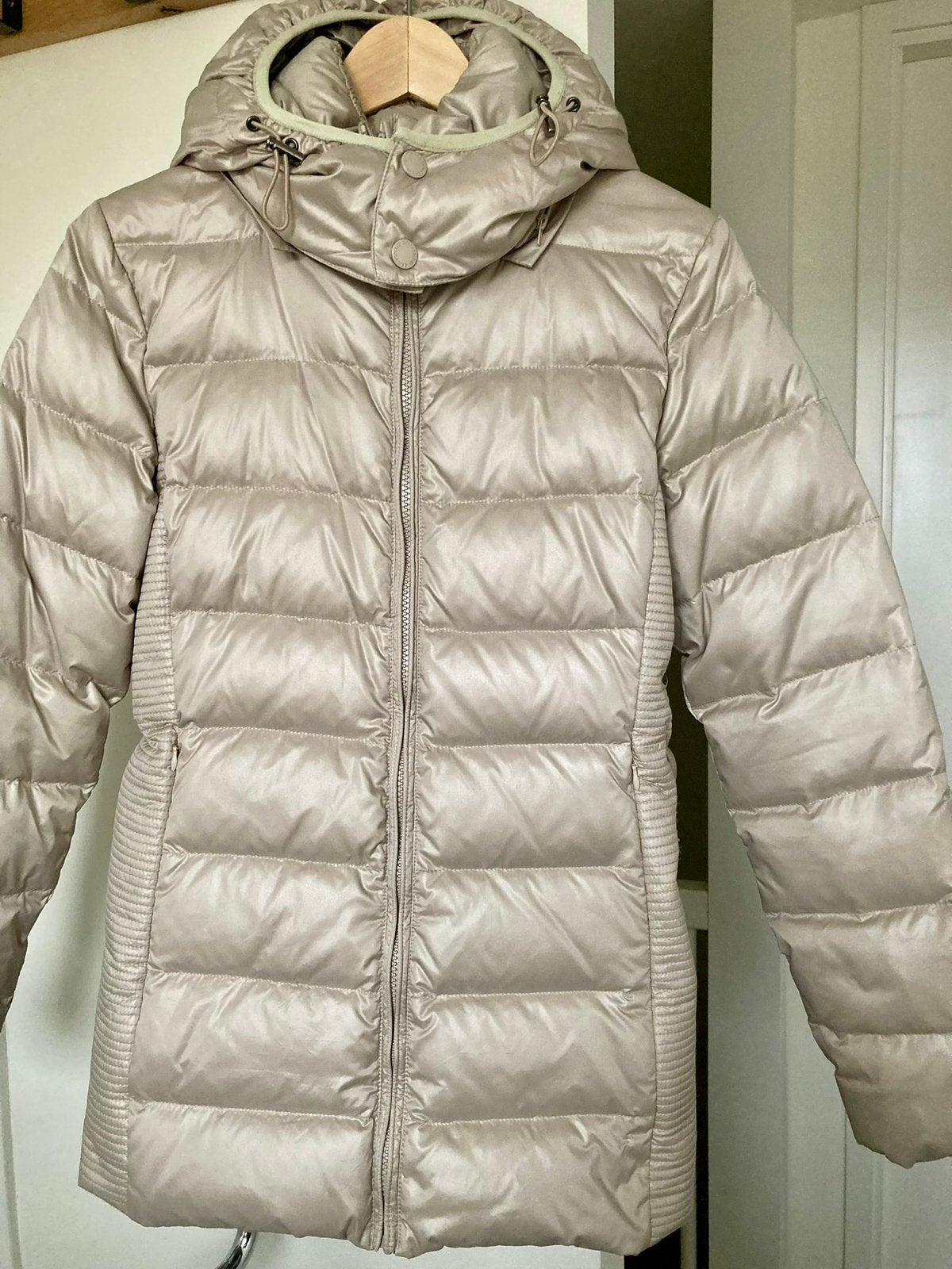 Donsjas Sem per Lei mt 38, Ophalen of Verzenden, Zo goed als nieuw, Maat 38/40 (M), Beige