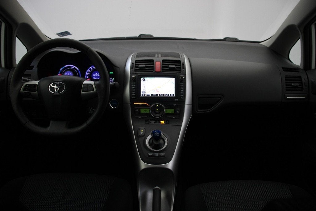 Toyota AURIS 1.8 Full Hybrid Dynamic - Navi, Camera, Crusie,, Auto's, Euro 5, Huisgarantie, 4 cilinders, Met garantie (alle)